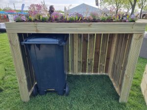 Good Looking Wheelie Bin Storage